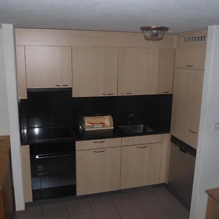 莫拉公寓 * 拉蓬