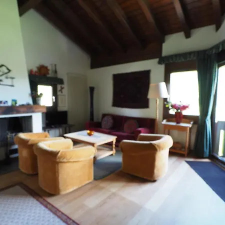 Residenz La Mora شقة *
