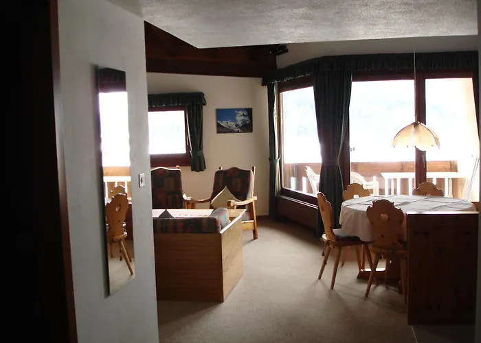 Residenz La Mora La Punt-Chamues-ch